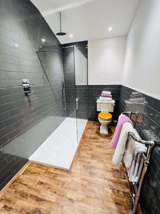 Lavender Retreat Bed & Breakfast Wrexham Ngoại thất bức ảnh